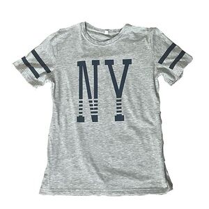 grey new york short sleeve graphic t-shirt